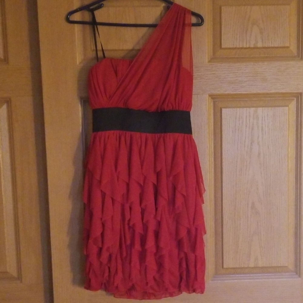One-shoulder, red dress